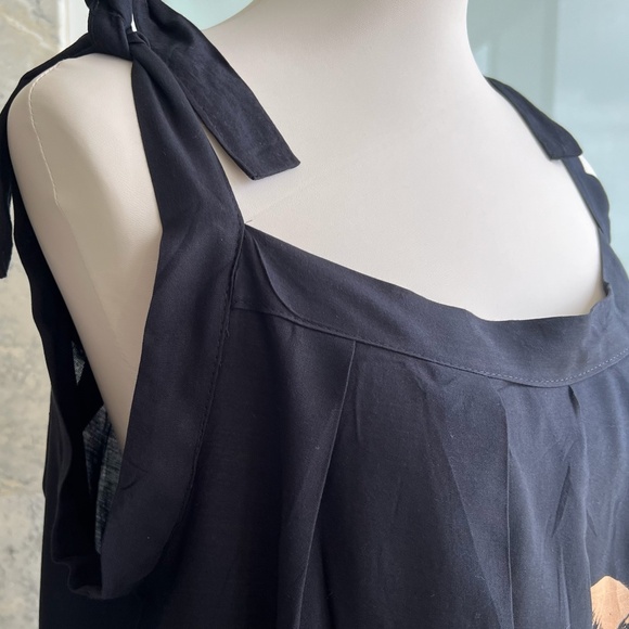 0052/   Black Tie on Shoulder Dress With Flower Pattern - Picture 5 of 6